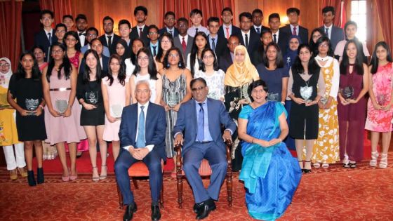 Barlen Vyapooree aux lauréats 2018 : «Rentrez au pays pour changer les choses»