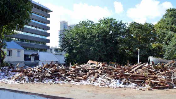 Démolition de l’ex-RCPL : Siew et de L’Estrac s’en mêlent