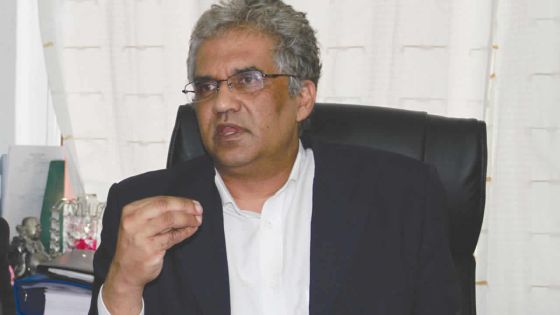 Pot-de-vin allégué : Me Rama Valayden se retire comme avocat de Geanchand Dewdanee