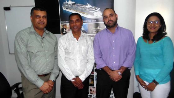 Jusqu’au 7 septembre : les paquebots de luxe recrutent en masse