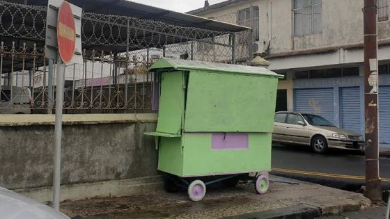 Activement recherchée pour escroquerie : la marchande de dholl puris, également prêtresse vaudoue, interpellée