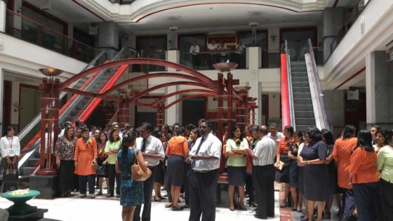 Élan de solidarité des employés