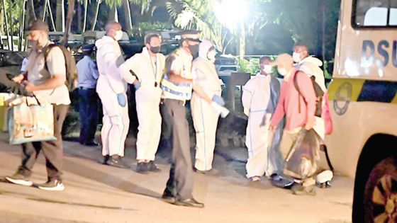 Cas locaux - À minuit, vendredi : trois employés de SKC Surat testés positifs à la COVID-19