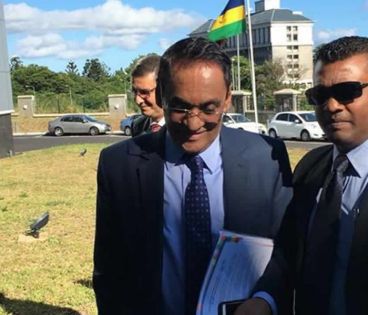 Vishnu Lutchmeenaraidoo libre de rentrer chez lui