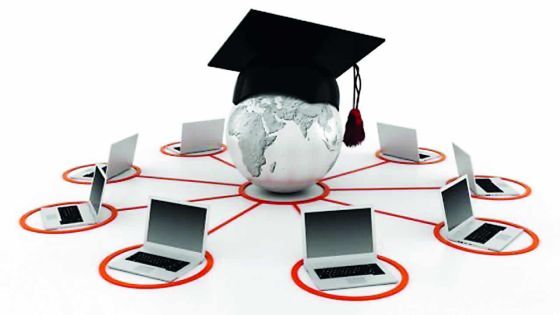 Votre argent : quel budget prévoir pour les cours à distance ?