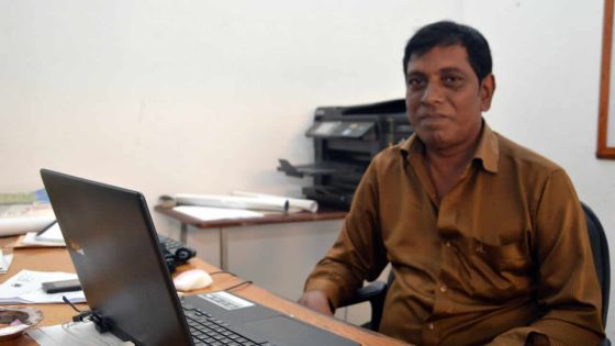 Devianand Narain : de l'enseignement à la négociation syndicale