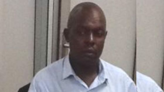 Trafic : Rs 750 000 de fausses coupures sur un Ougandais à l’aéroport