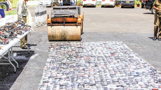 Avec la connivence de certains gardiens : Au moins Rs 30 000 pour faire entrer un téléphone portable en prison