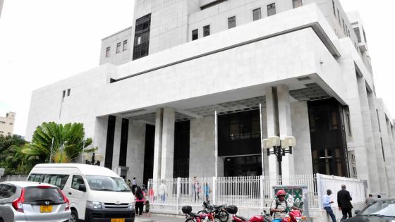 Litige au sujet d’un emprunt : un multimillionnaire réclame Rs 300 000 de dommages à une marchande