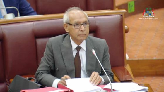 Le Local Government (Amendment No. 2) Bill voté