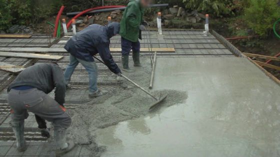 Une dalle qui fuit après la livraison : quand amateurisme rime avec ‘je m’en fichisme’