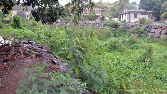 Carlos : les habitants de Canal-Dayot dans l’angoisse