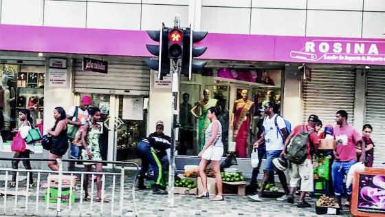 Les ambulants dans les rues des villes-soeurs : l’Association des commerçants de B-B/R-H remontée contre le maire