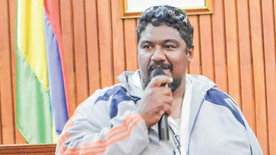 Linley Moothien, de 4 Tilapat : «La maltraitance animale est indissociable du Monkey Business»