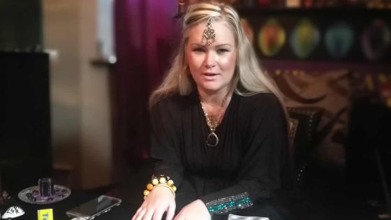 Olesya Pydannah, Tarologue : «Emmanuel Macron remportera les élections présidentielles 2017»