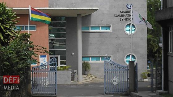 Résultats de Grade 5 : les maîtres d’école critiquent le mode de communication 