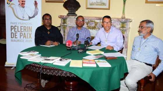 Le Pape à Maurice en septembre : «Evitons de tomber dans la papolaterie, le Pape n’aime pas ça», dit le Père Veder