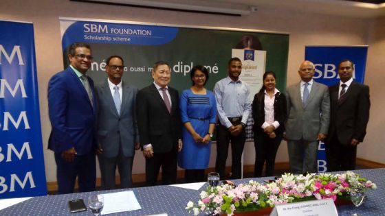 SBM Scholarship 2017 : 8ème édition du Bright and Needy Scholarship