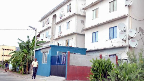 Eddy voulait obtenir une maison NHDC : pas éligible à un logement à cause d’un «malentendu»