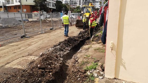 Travaux Métro Express : bloquée à l’intérieur de son salon de coiffure