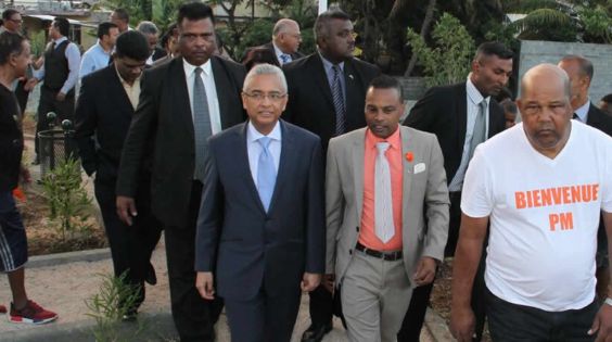 Le Metro Express appelé à s'étendre, annonce le PM