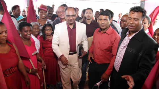 Alan Ganoo au congrès du Mouvement patriotique : «Les Mauriciens ont soif d’une nouvelle formation politique»