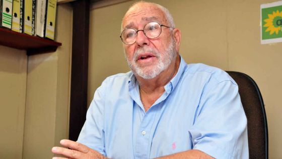 Jean-Pierre Lenoir de la librairie Le Trèfle : «L’électronique ne peut pas remplacer un livre»