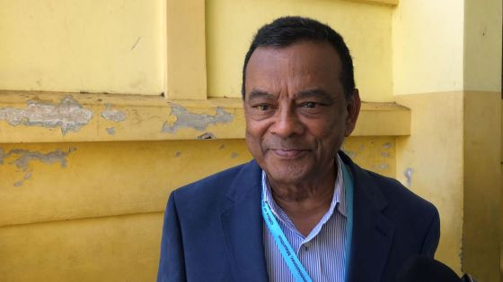 Collendavelloo : «On doit respecter la démocratie et le libre choix des citoyens »