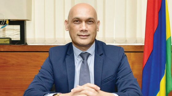 Kailesh Jagutpal : «Aucun aliment périmé n’a été servi aux patient»