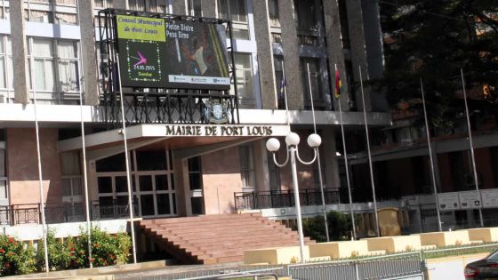 Flirt allégué entre conseillers à la mairie de Port-Louis