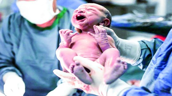 Declining birth rate and ageing population : Mauritius in danger of a demographic time bomb 