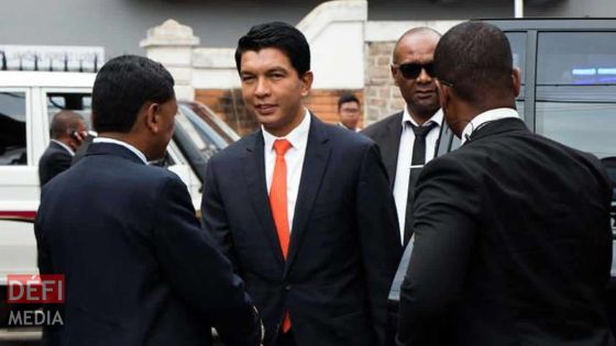 Tensions à Madagascar : le président Andry Rajoelina exfiltré par un avion militaire français selon RFI