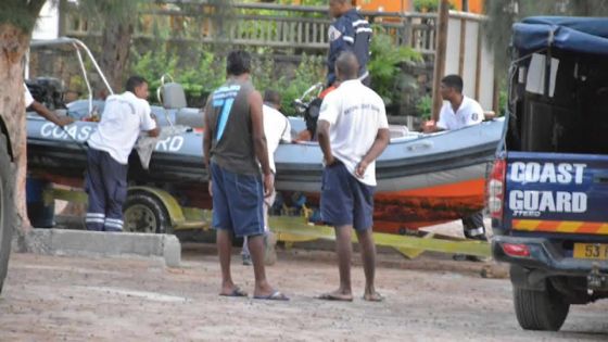 À Flic-en-Flac et Albion : un plongeur et trois jeunes disparaissent en mer