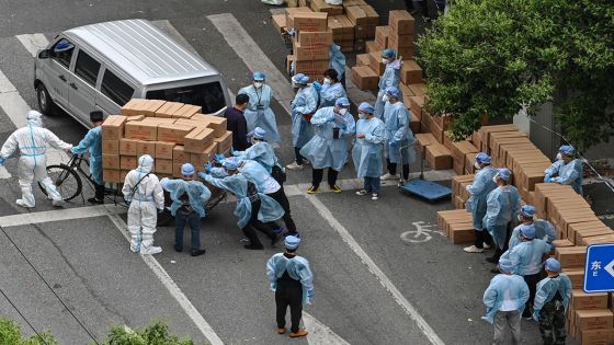 Shanghai s'exaspère sous le joug du zéro Covid