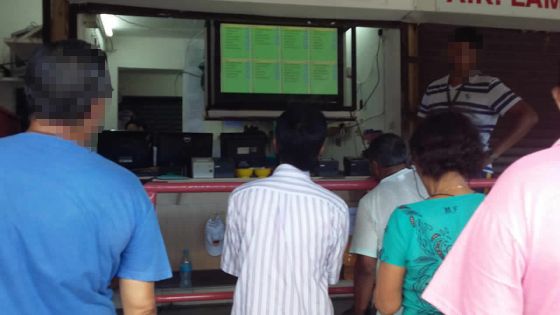 Bookmakers soupçonnés de blanchiment : l’ICAC désormais au Champ-de-Mars