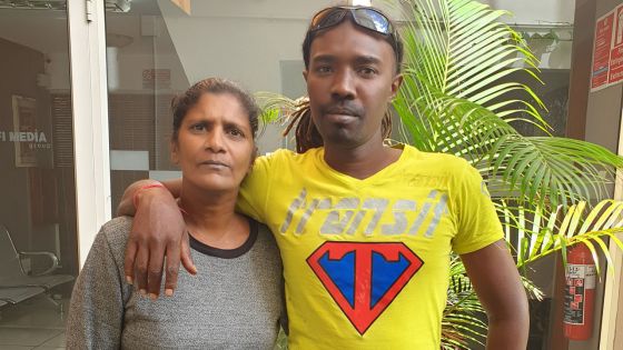 Un couple avec quatre enfants cherche une maison à louer