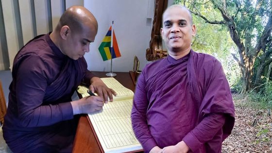 Banthe Maussagolle Sugathawansa Thero : vie de moine