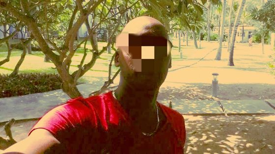 Agressé par des gros bras : il lutte entre la vie et la mort