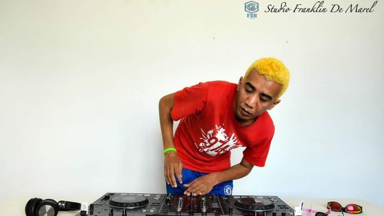 David Parsad : le DJ non-voyant commence ses premières collaborations musicales