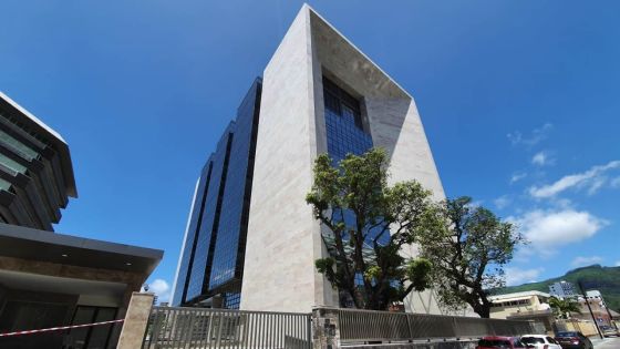 Par visioconférence : la nouvelle Cour suprême inaugurée par Modi