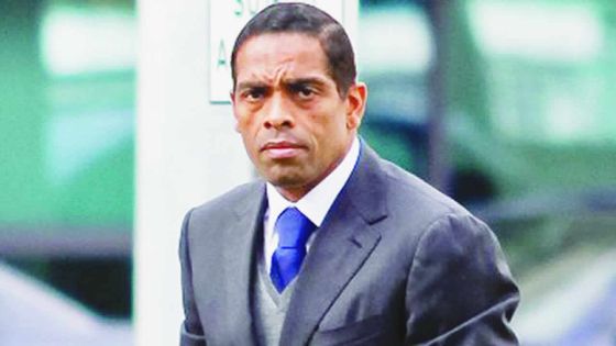 Affaire Sobrinho : Sobrinho en scène depuis mai 2015