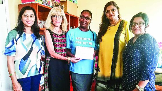 Solidarité : la marque W soutient les femmes en détresse