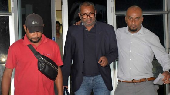 MIC : Malversation présumée de Rs 300 M au profit des hôtels Apavou - Seegolam et Bissessur incriminent Renganaden Padayachy