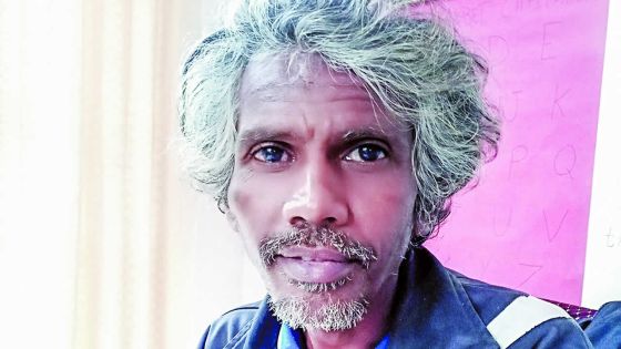 Sookraj Bhojah mortellement fauché à Caroline - Un proche : «Limem ti pe okip so mama 86 an»