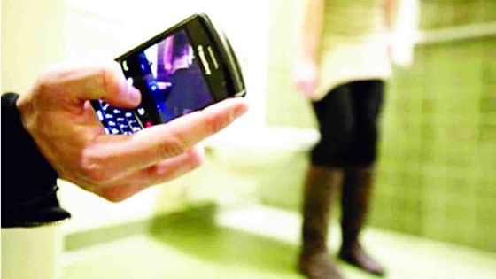 Exhibitionnisme et voyeurisme : les victimes en parlent