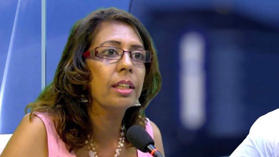 Sur Facebook : Nita Deerpalsing s’en prend à Navin Ramgoolam