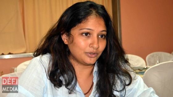 Vidéos sur Simla Kistnen : «Zame mo pa pou kosionn sa kalite vidéo- la», déclare Tania Diolle