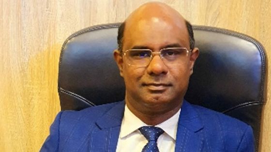 Curepipe College, troisième cluster - Neetesh Sewpal  : «Tant que le collège n’est pas nettoyé par les autorités, il restera fermé»