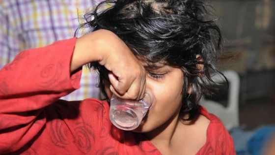 Mowgli Girl : elle n’a peut-être pas grandi parmi les primates