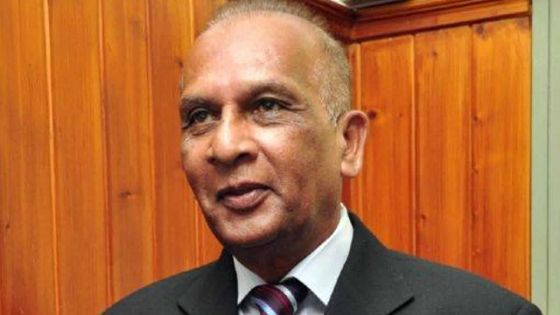 Huissier libéral : le constat d’Harold Iyempermall